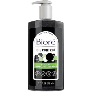 Bioré Deep Pore Charcoal Daily Face Wash, 6.77 Fl oz, with Deep Pore Cleansing for Dirt and Makeup Removal From Oily Skin